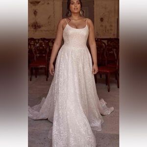 Madi Lane Manhattan dress. Size 24 (fits like a 20).